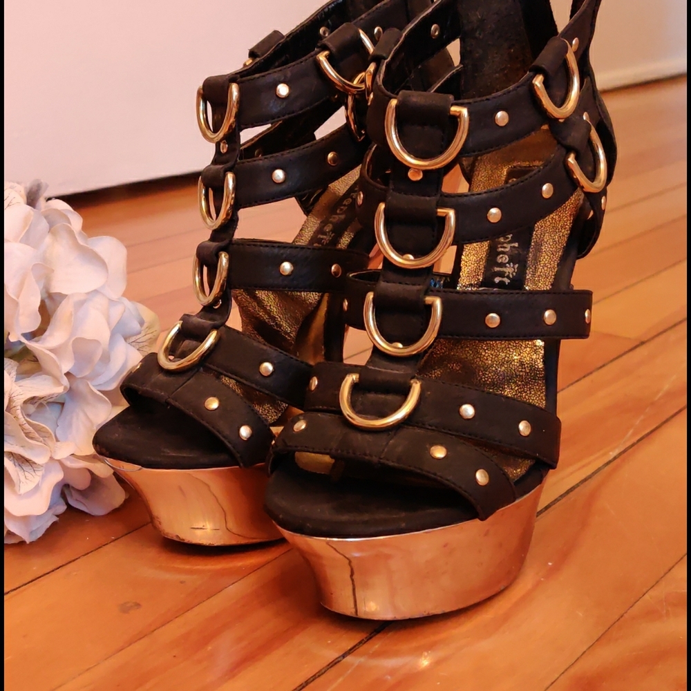 FAHRENHEIT heels